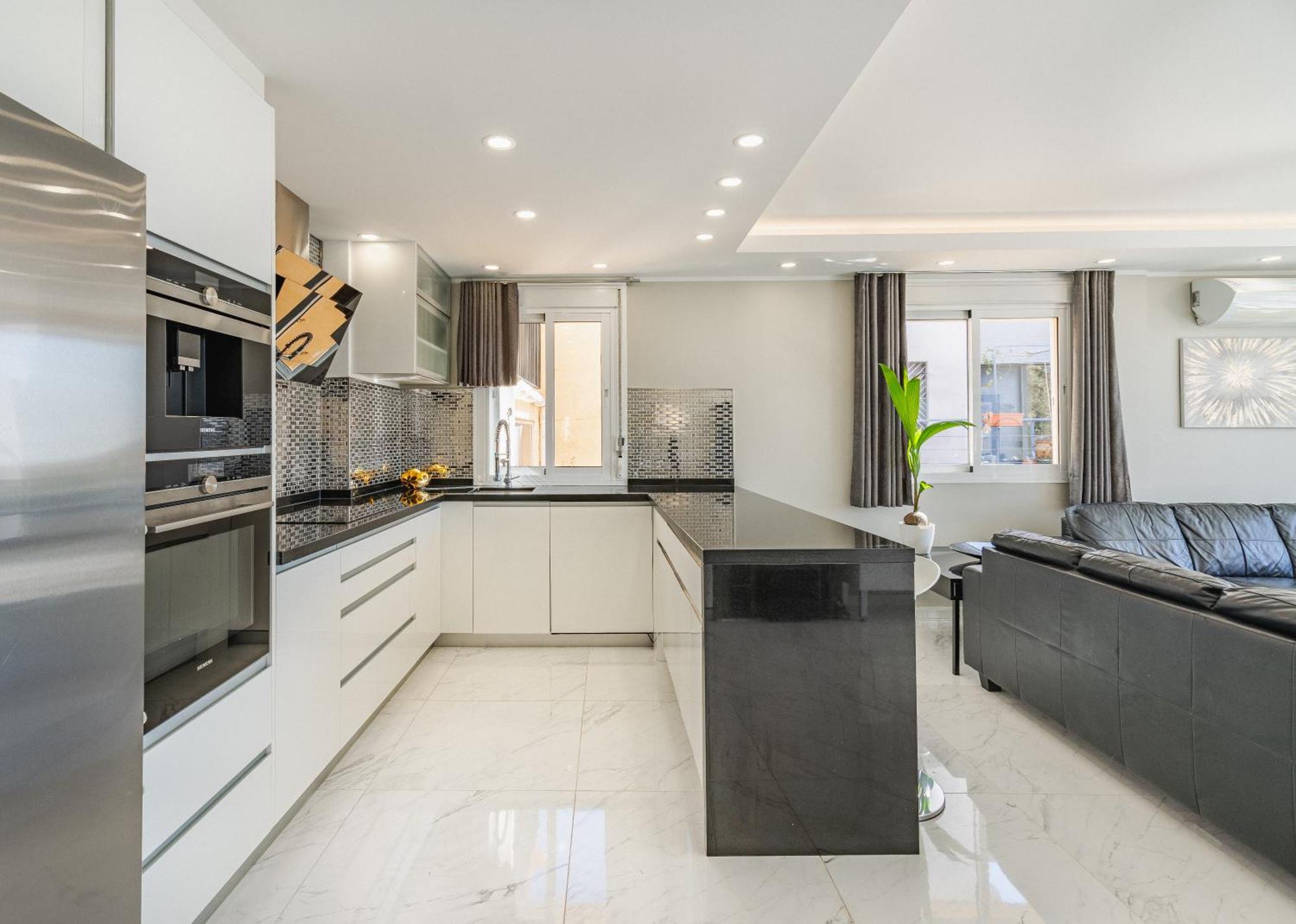 Private Luxurious Hillside Villa With Pool & Sea Views For 8 To 10 Ppl Fuengirola Exterior foto