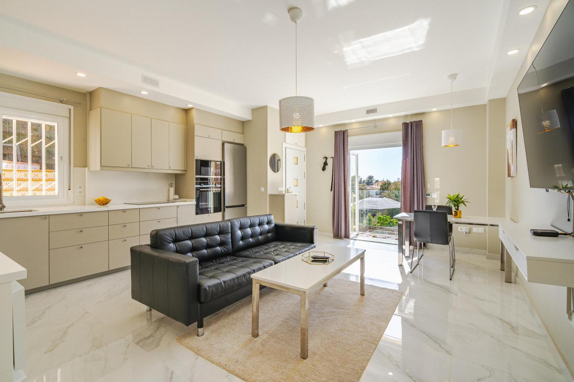 Private Luxurious Hillside Villa With Pool & Sea Views For 8 To 10 Ppl Fuengirola Exterior foto